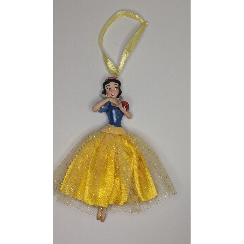 2012 Disney Store Princess SNOW WHITE Red Apple Christmas Ornament Dwarfs NEW